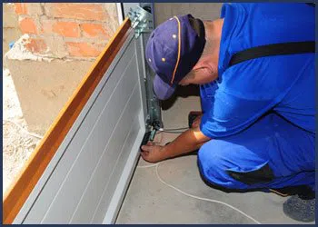 Neighborhood Garage Door Coral Springs, FL 954-960-6489 Neighborhood Garage Door Coral Springs, FL 954-960-6489 - cont-door-instiallation-t-22-gr-23m